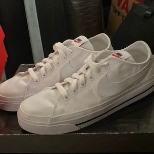 Nike Court Legacy Canvas